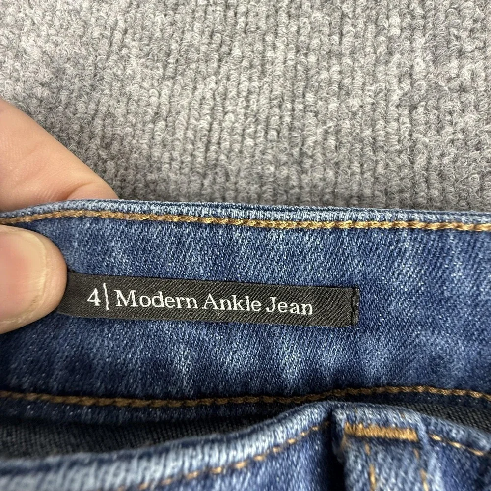 Talbots Modern Ankle Jeans Womens 4 Medium Wash Blue High Rise‎ Straight Denim